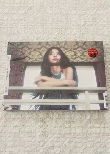 Tzuyu - AbouTZU Run Target Albüm CD Twice Photocard PC