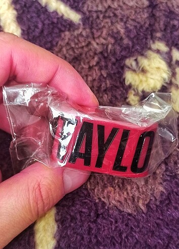 Taylor Swift - Red Tour Bileklik Official Merch Wrist Band