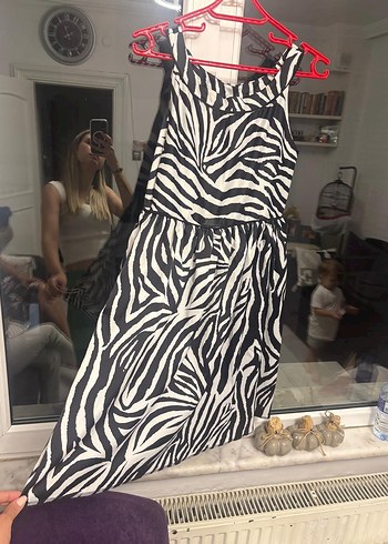 Zebra Desenli Uzun Askılı Kadın Elbise