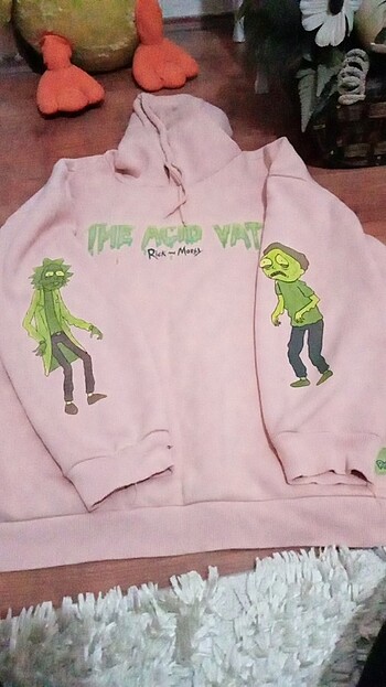 Uzun kol kapşonlu sweatshirt 