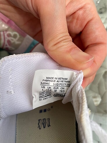 32 Beden Çocuk orjinal converse