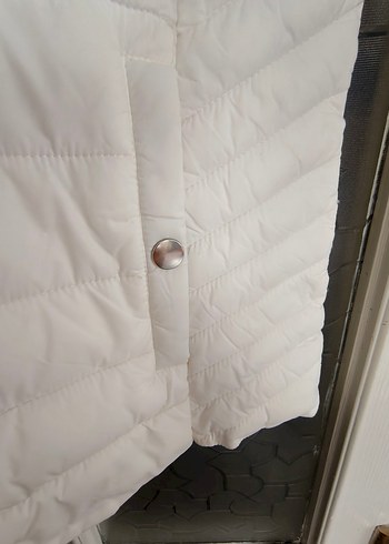 Beyaz Fermuarlı Kadın Mont - Görsel 6