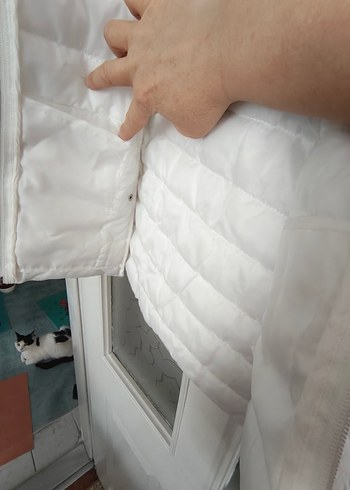 Beyaz Fermuarlı Kadın Mont - Görsel 4