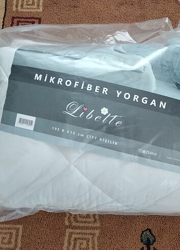 Diğer Mikrofiber yorgan 