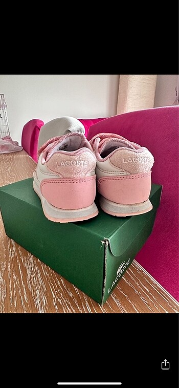 26 Beden Lacoste