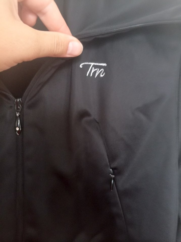 Siyah Crop Spor Kadın Ceket - Görsel 3