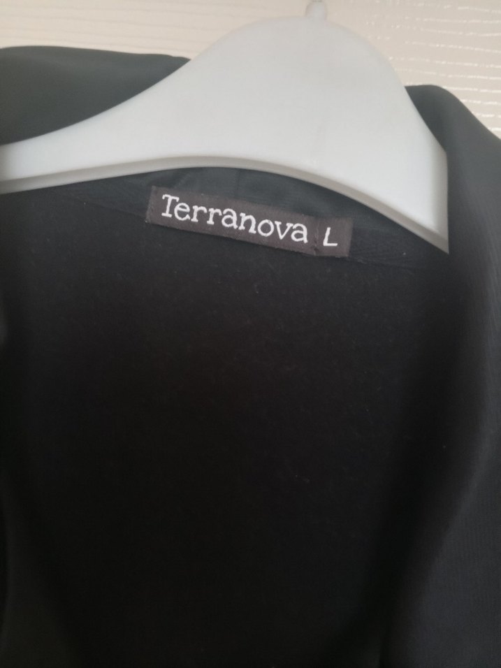 Siyah Crop Spor Kadın Ceket - Görsel 4