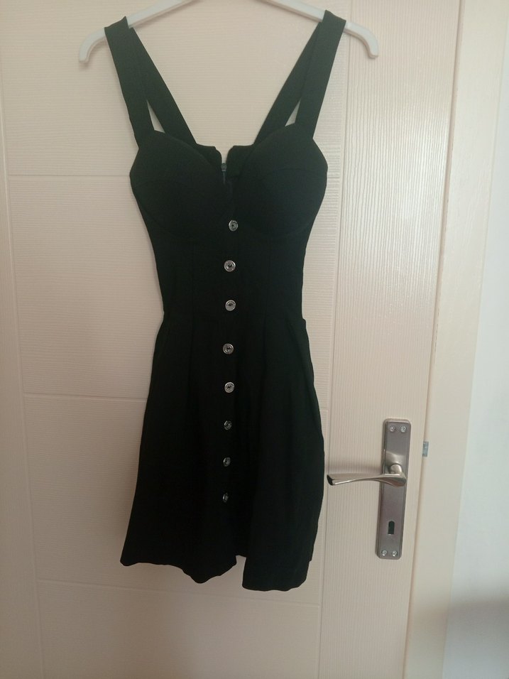 korse görünümlü,Düğmeli Siyah Midi Kloş Elbise - Görsel 2