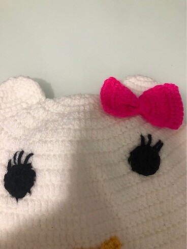 Pull and Bear Hello kitty pere