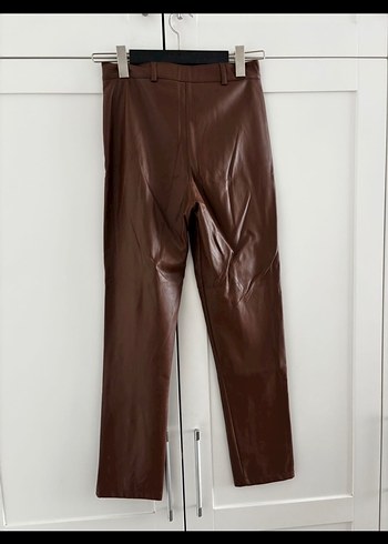 H&M Kahverengi Deri Kadın Skinny Pantolon