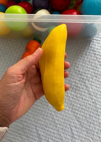 Renkli Oyuncak Toplar ve Meyve Seti - Görsel 4