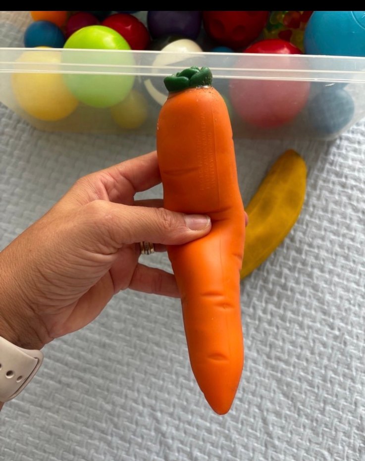 Renkli Oyuncak Toplar ve Meyve Seti - Görsel 3