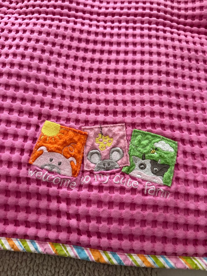 Nakışlı Pembe Çocuk pike - Görsel 2