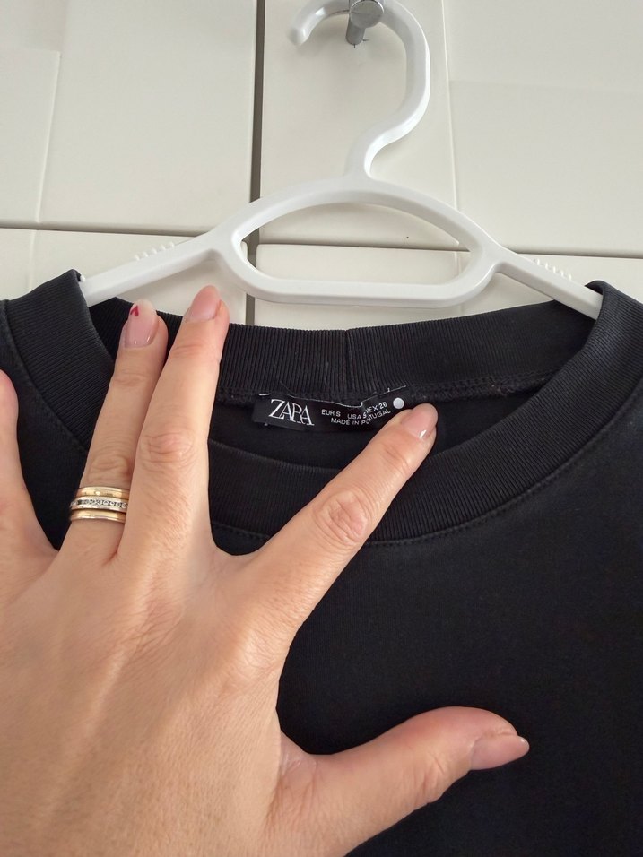 Siyah Keten Crop Tişört - Görsel 2