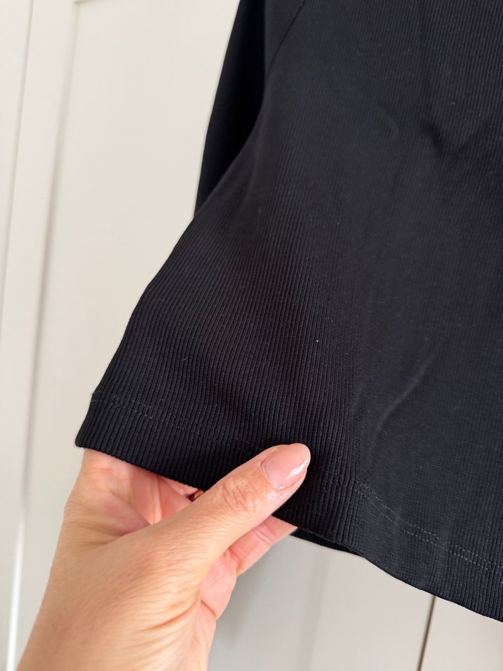 Siyah Uzun Kollu Kadın Bluz - Görsel 3