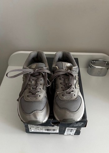 Gri New Balance Spor Ayakkabı - Görsel 4