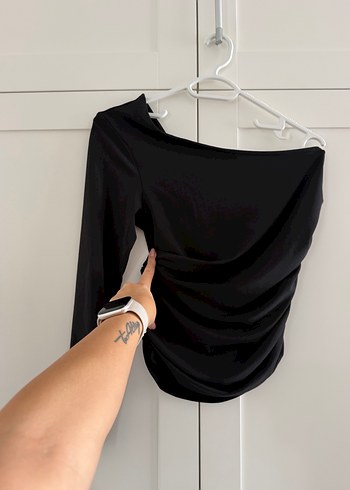 Drapeli Siyah Uzun Kollu Bluz - Görsel 2