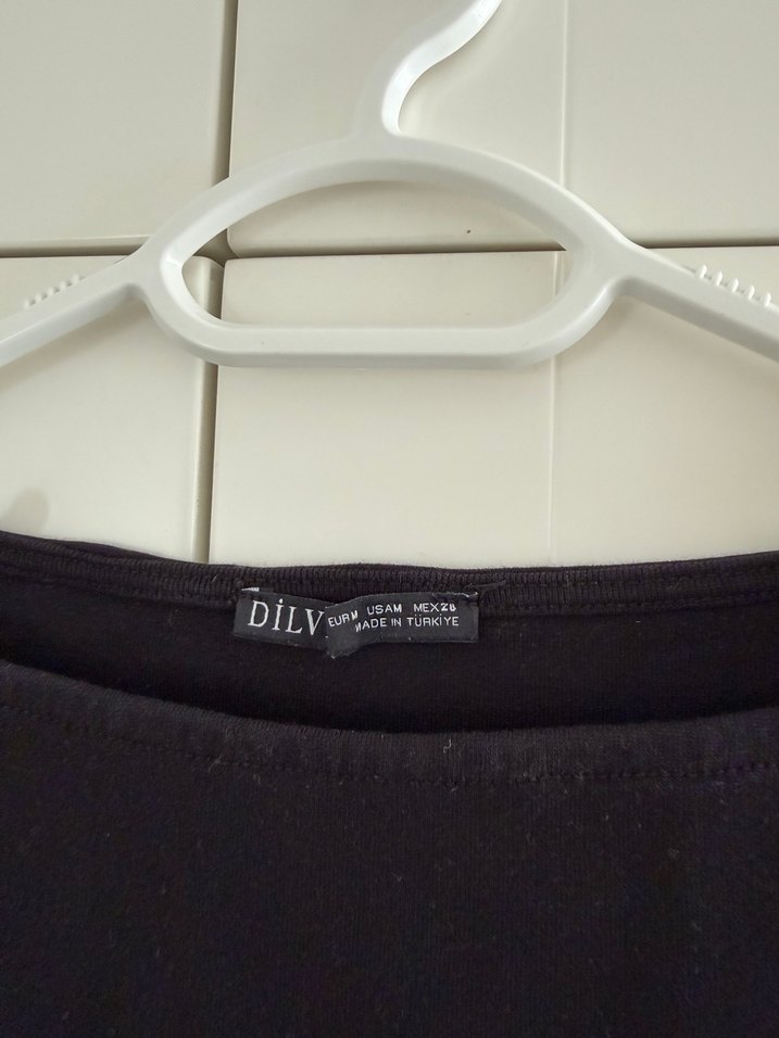 Siyah Uzun Kollu İnce Kadın Bluz - Görsel 3