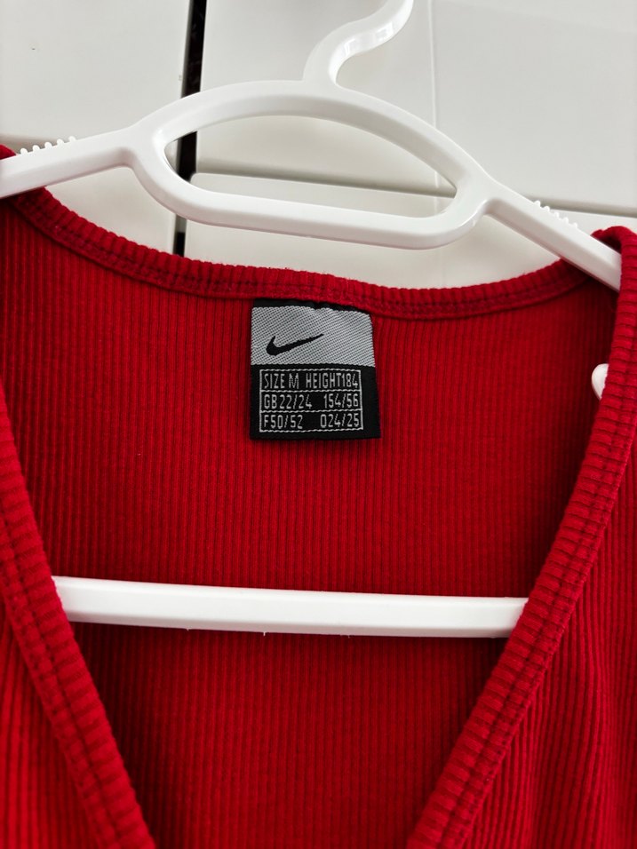 Nike Kırmızı V Yaka Kolsuz Mini Spor Takım - Görsel 5