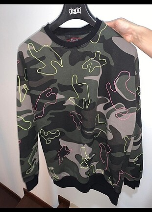 Sweatshirt 