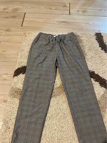 PANTOLON