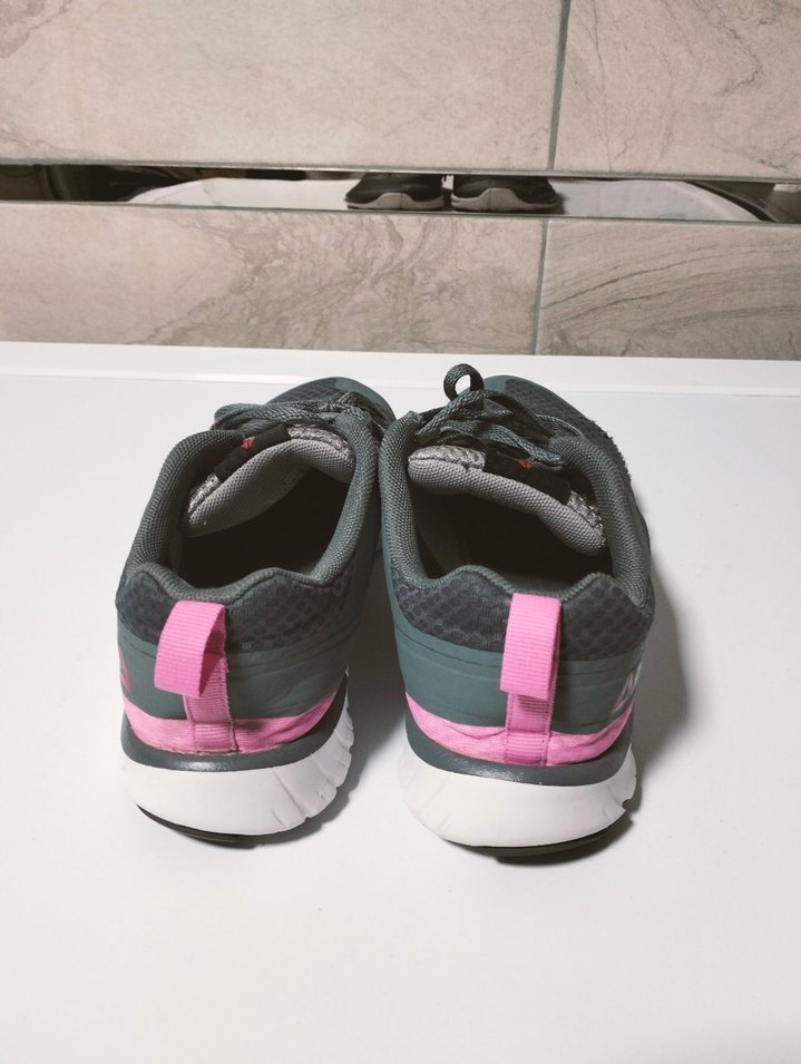 Reebok Gri Bağcıklı Kadın Spor Ayakkabı - Görsel 3