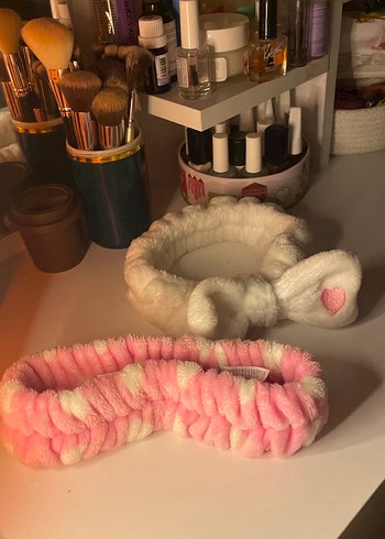 Pembe ve Beyaz Peluş Elastik Saç Bantları