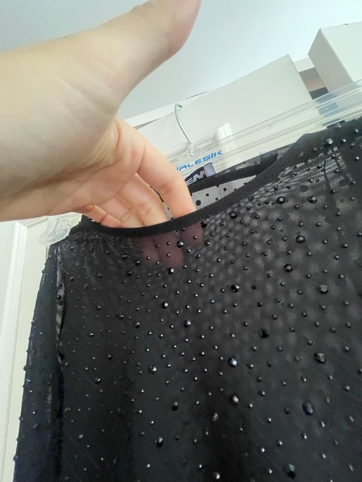 Transparan taş işlemeli bluz - Görsel 5