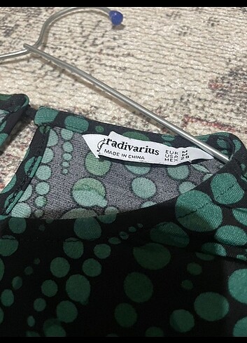 Stradivarius Kısa elbise