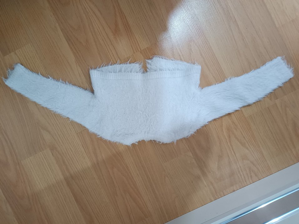 Kız Çocuk Beyaz Uzun Kollu Bolero - Görsel 3