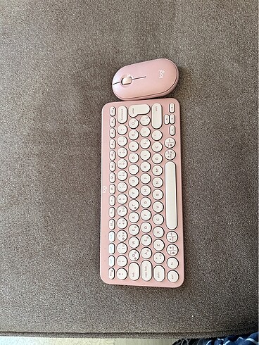 Logitech Pebble