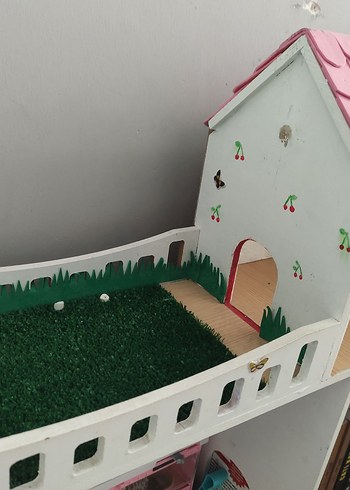 Beden Renk Barbie evi