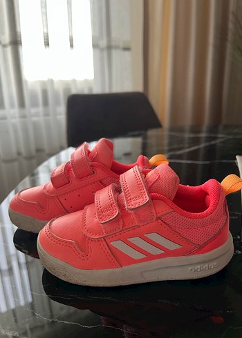 Adidas Kız Çocuk Pembe Cırt Cırtlı Spor Ayakkabı