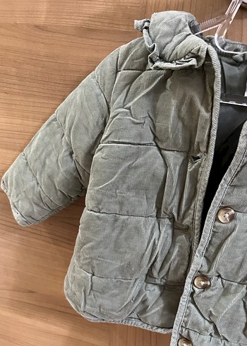 Düğmeli kız Çocuk Kapüşonlu Mont - Görsel 4