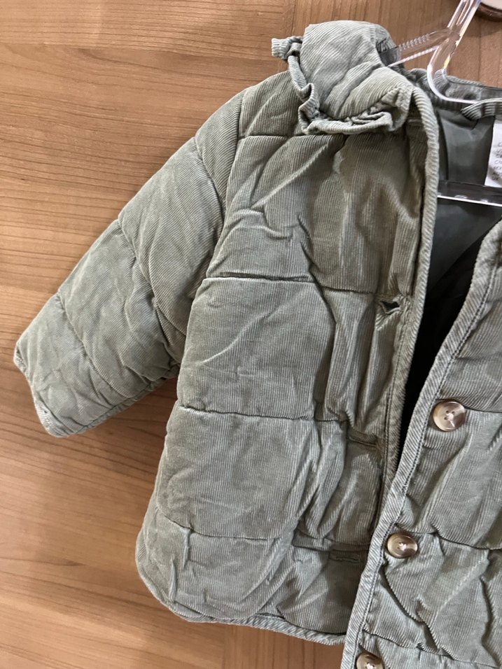 Düğmeli kız Çocuk Kapüşonlu Mont - Görsel 4