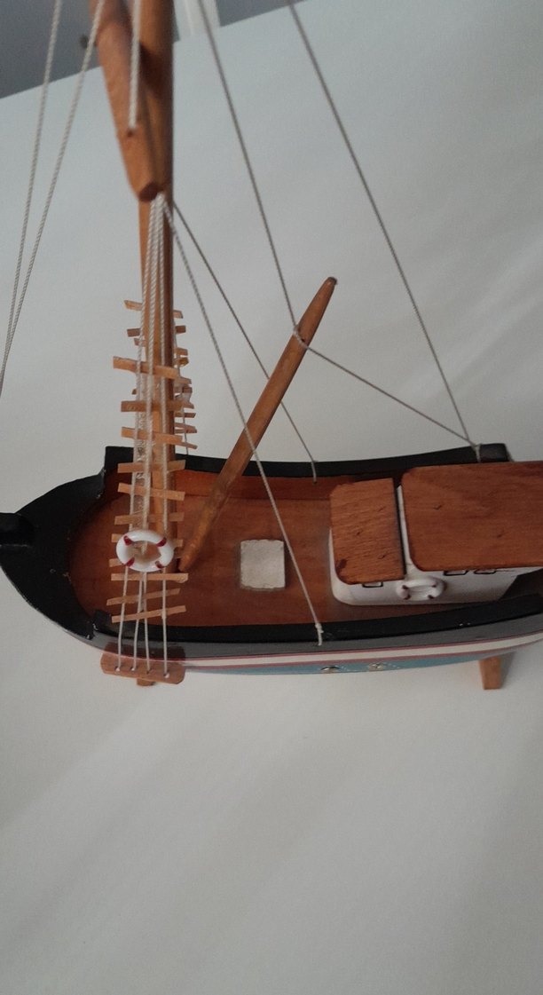 Ahşap Mavi Yelkenli Gemi Figürin - Görsel 4