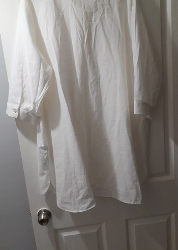 Düğmeli Beyaz Keten Kadın Gömlek - Görsel 5