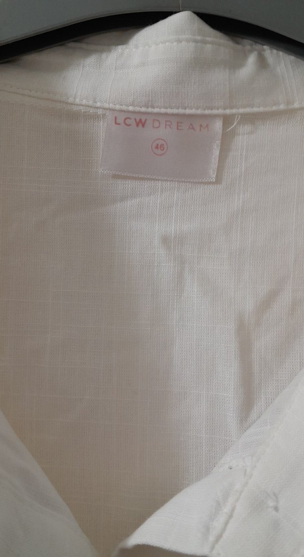 Düğmeli Beyaz Keten Kadın Gömlek - Görsel 2