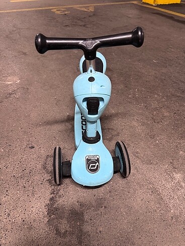  Beden Scoot and ride scooter kutulu