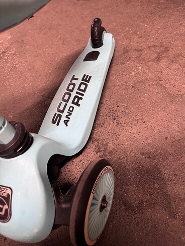  Beden turkuaz Renk Scoot and ride scooter kutulu