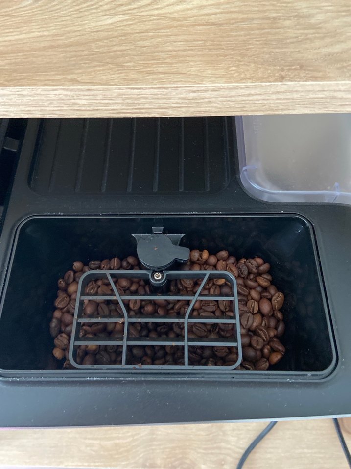 Siemens EQ.300 Siyah Kahve Makinesi - Görsel 5