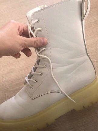 stradivarius/kadin beyaz bagcikli duz bilekte bot - Görsel 4