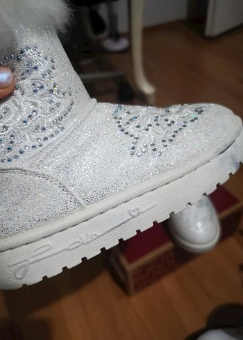 Kürklü Beyaz Kız Çocuk Botu - Görsel 5