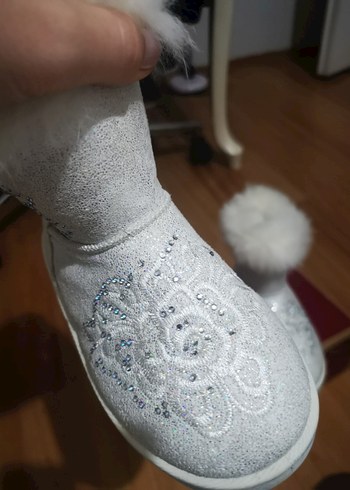 Kürklü Beyaz Kız Çocuk Botu - Görsel 4