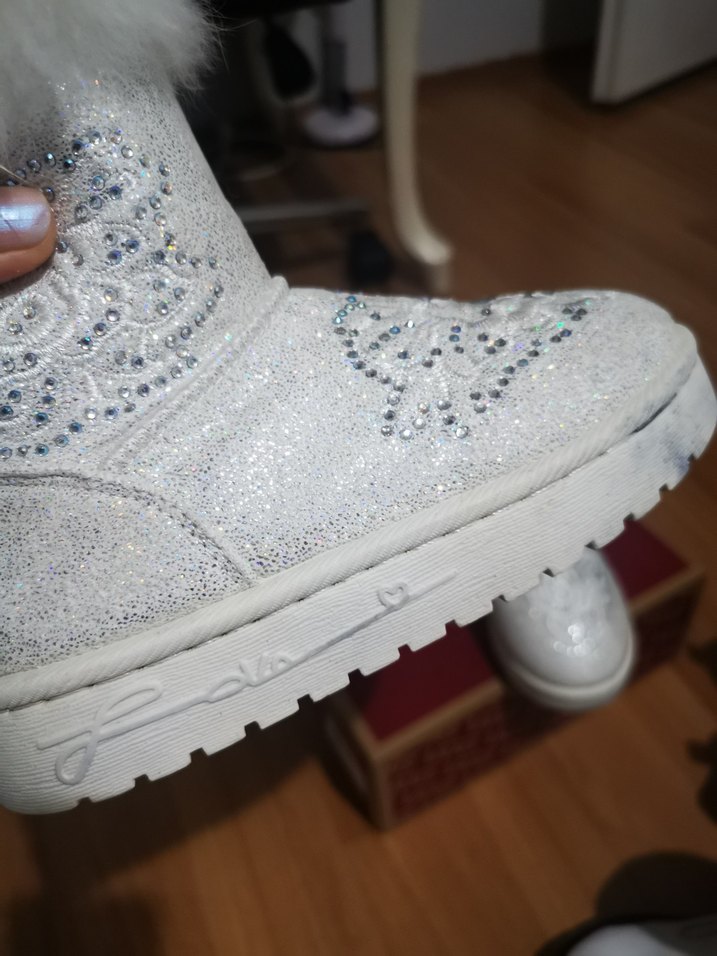 Kürklü Beyaz Kız Çocuk Botu - Görsel 5