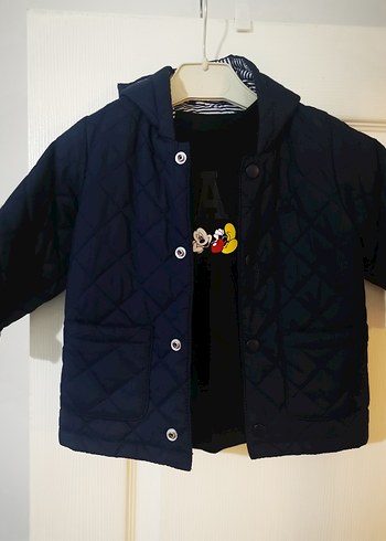 Benetton mont ve gap tişört. - Görsel 2