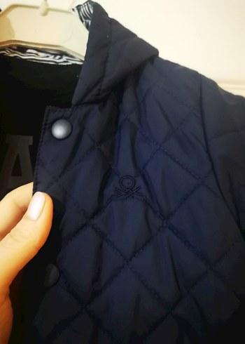 Benetton mont ve gap tişört. - Görsel 5