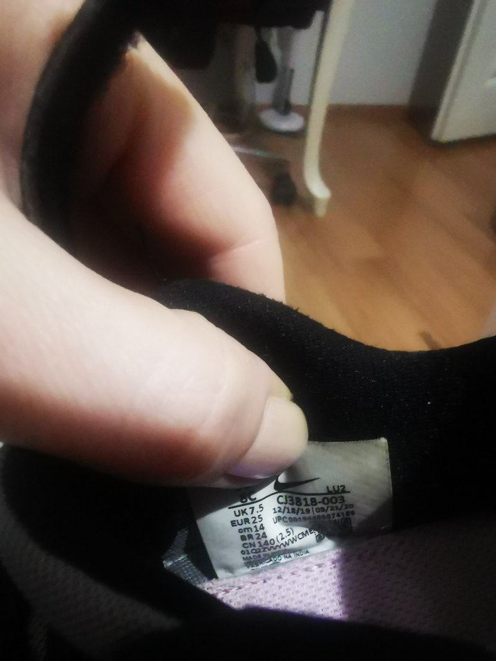 Nike Kız Çocuk Gri Spor Ayakkabı - Görsel 4