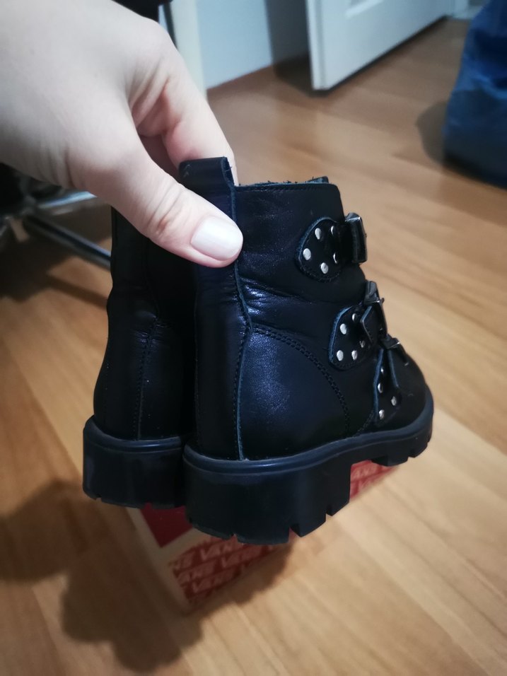 Tokalı Siyah Hakiki Deri Goth Bot - Görsel 5