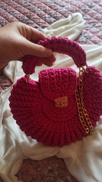 Penye ipten çanta istenilen renk model yapılır - Görsel 8